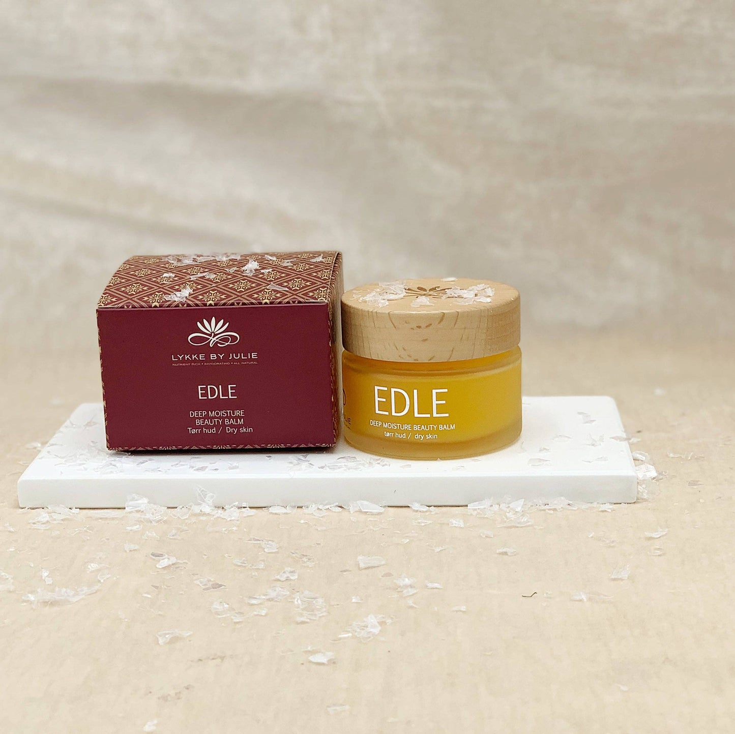 EDLE Multi-bruk fuktbalsam (ansiktskrem, fotkrem, bodylotion, brylkrem og bryn-voks